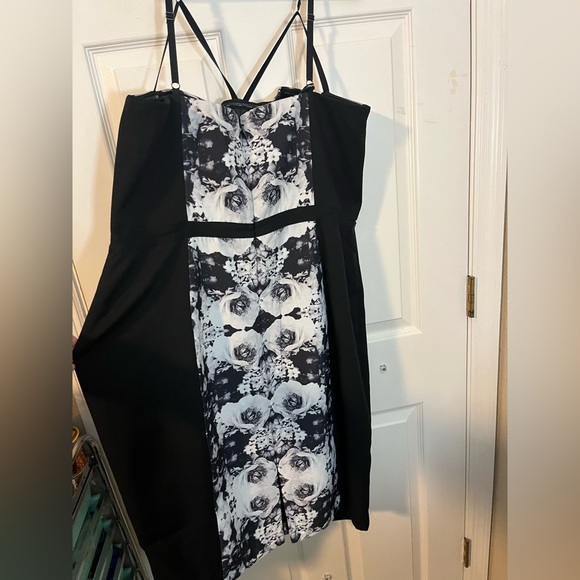 City Chic Sweetheart Neckline Dress Sz M/18 - Picture 5 of 10